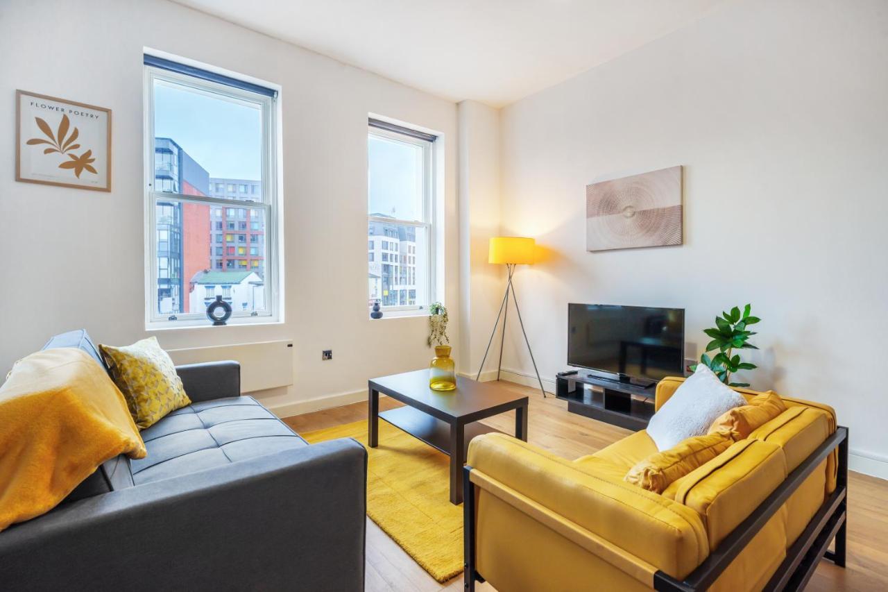 Spacious City Centre Apartment - Sleeps 8 Liverpool Exterior photo